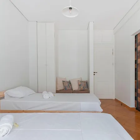 Comfortable 2 Bd Apartment Close To Athens Archeological Museum Экстерьер фото