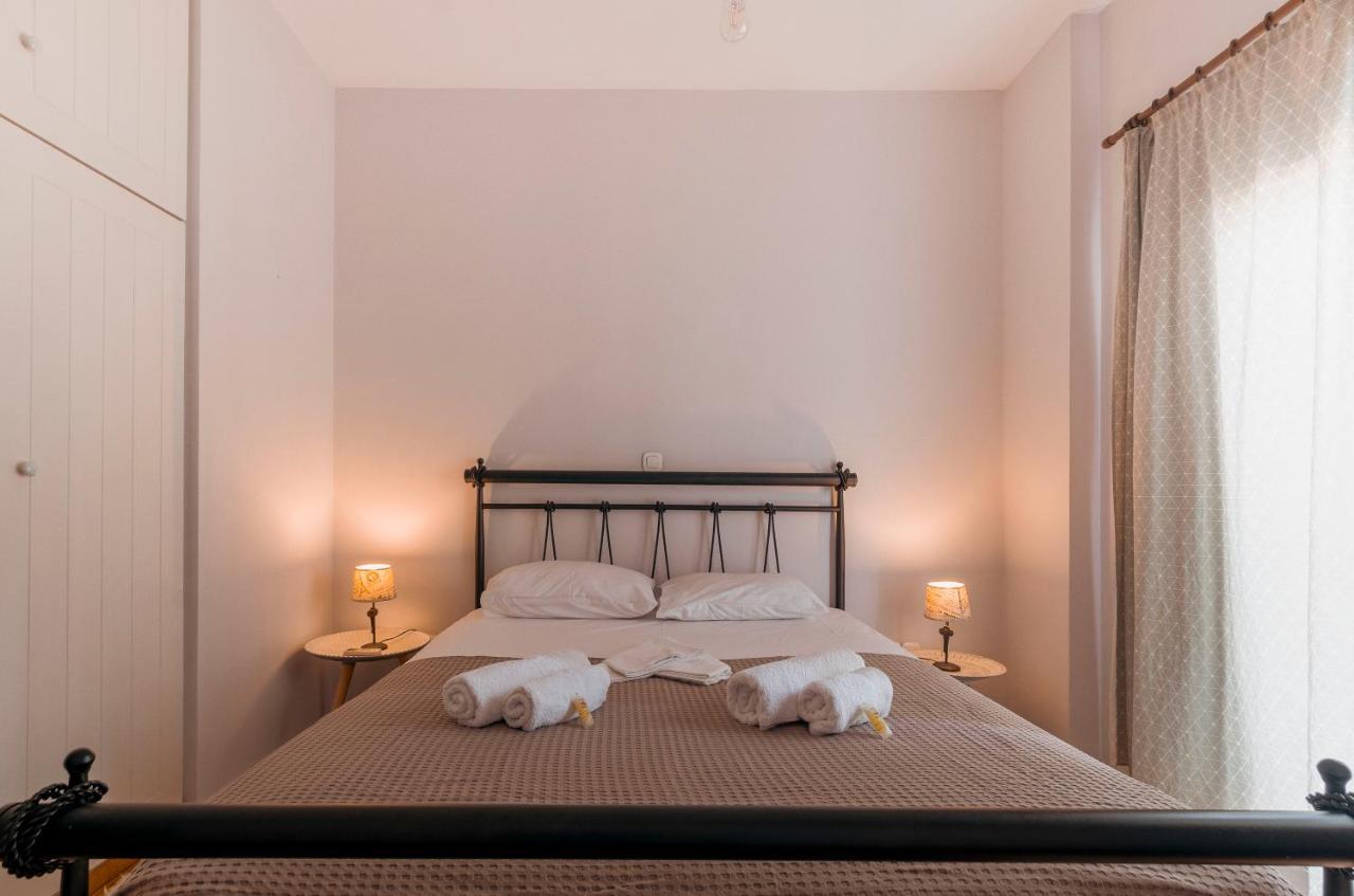 Comfortable 2 Bd Close To Archeological Museum Apartment Athens